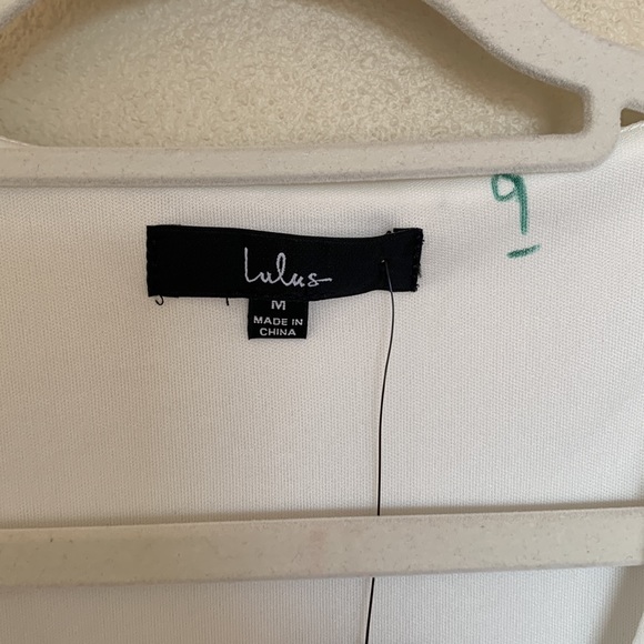 Lulu’s Rise to the Occasion White Midi Wrap Dress NWT SIZE MEDIUM - Picture 7 of 9